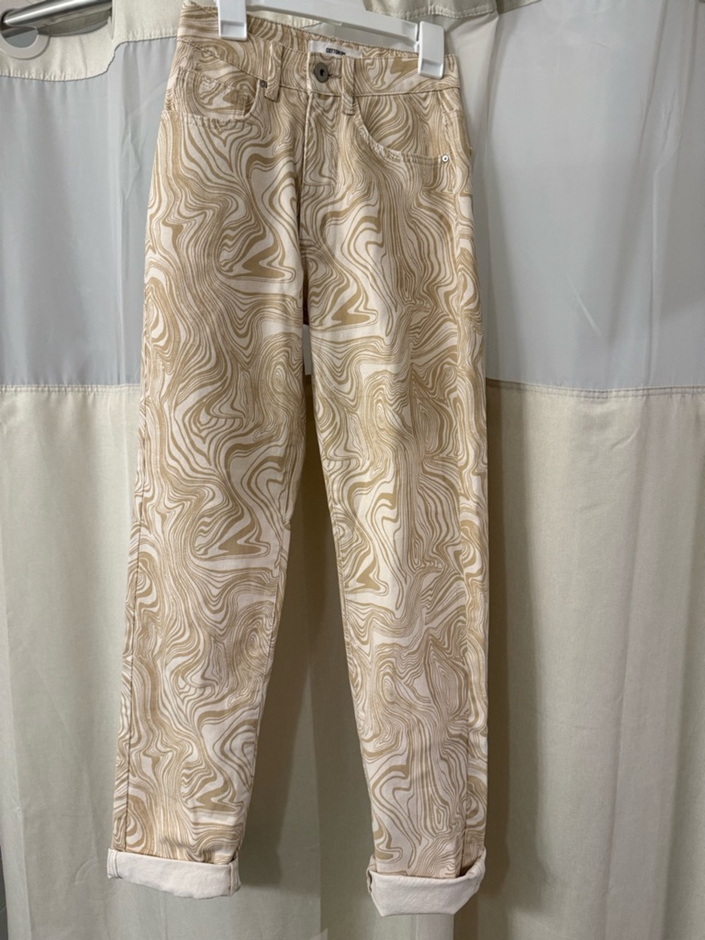 Women’s Beige Marble-Print Casual Pants